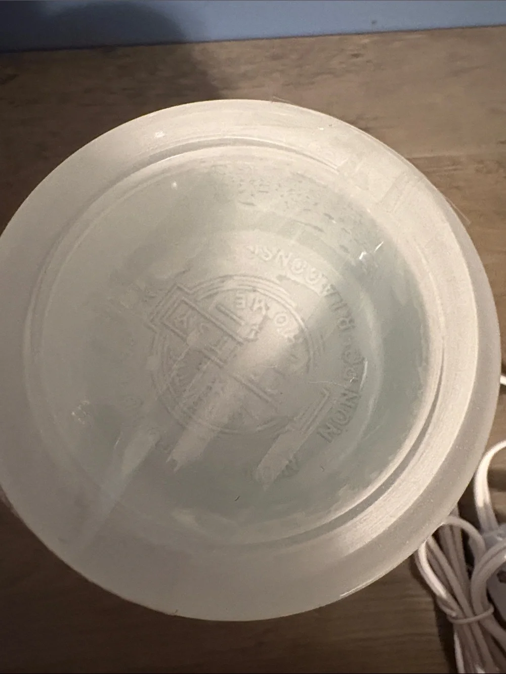 Scentsy White Ceramic Floral Electric wax Warmer